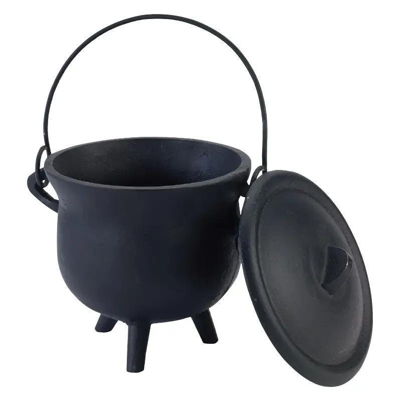 Cauldron with Lid